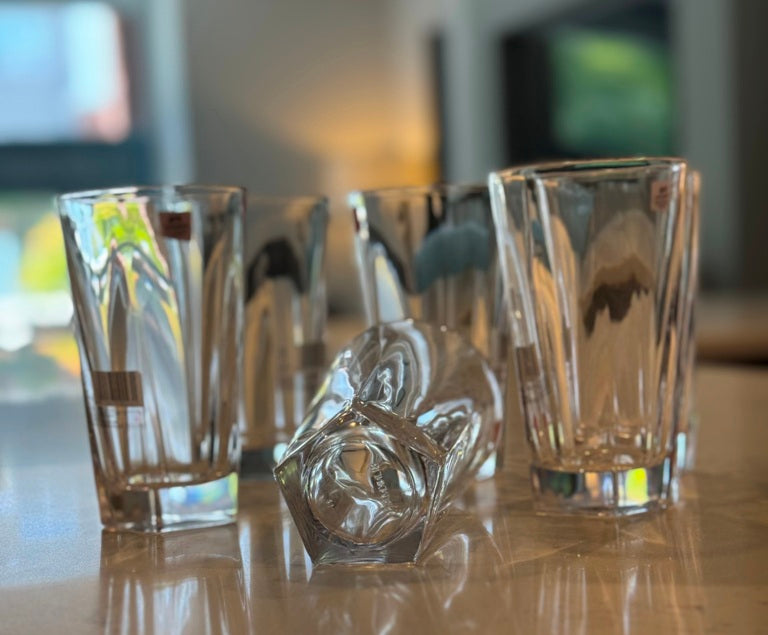 R16 Clear Glass Tumblers – Patterned Base, 350ml (Set of 6)