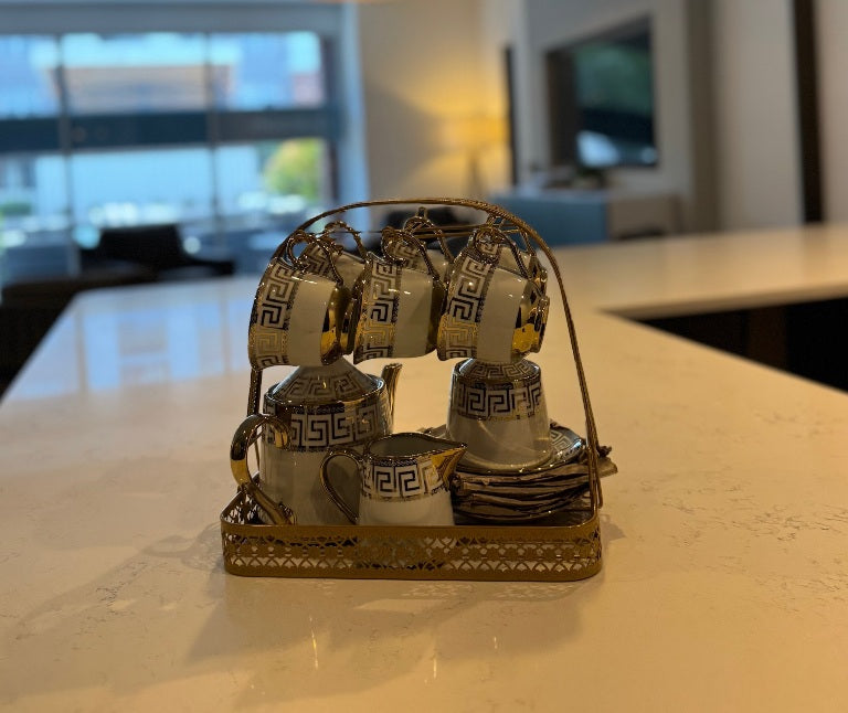 C106 Gold – 16 Pieces Elegant Ceramic Tea / Coffee Set in Gold White Design