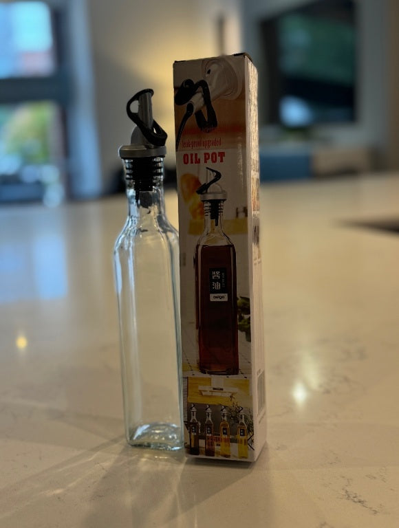 F42 – Glass Oil Bottle