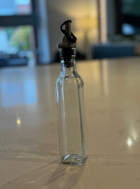 F42 – Glass Oil Bottle