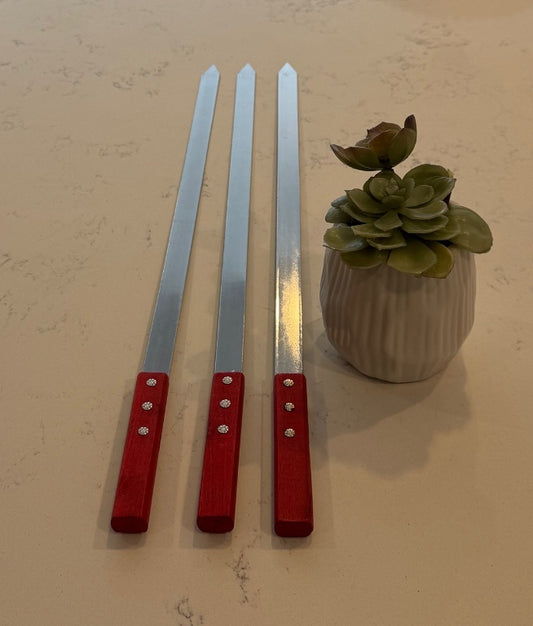 B12 3-Piece BBQ Skewers with Wooden Handle – Durable Metal Grilling Set
