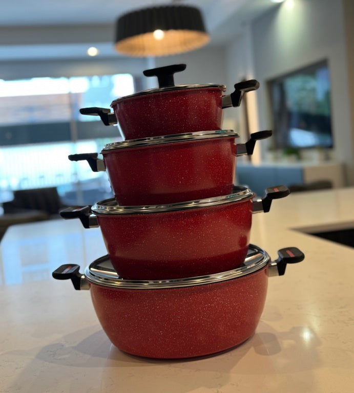 S2R – 8 Pieces Non-Stick Cookware Set in Vibrant Red & Black