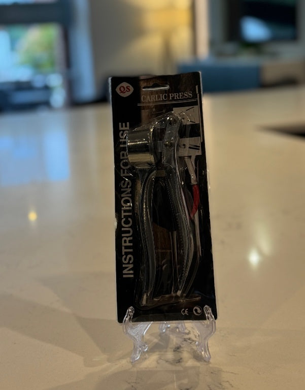 M6 – Stainless Steel Garlic Presser